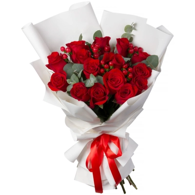 Букет «История любви» – 15 красных роз для вашей прекрасной истории Апатиты Мурманская область